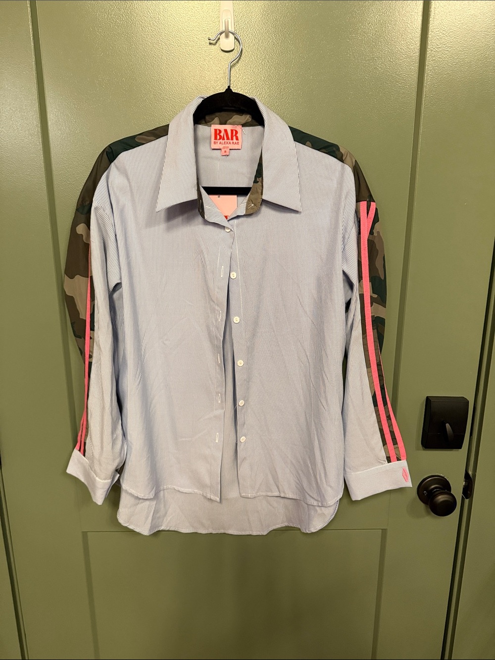 BAR ALSACE Light Blue Button-Up Blouse with Camo Sleeves and Pink Stripe